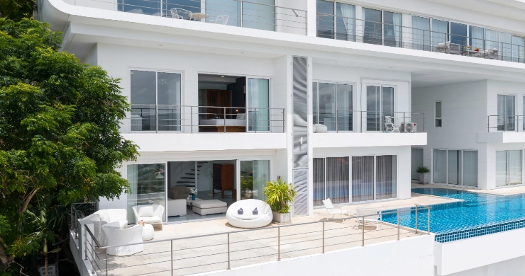 Charming 2 Bed Sea View Apartment in Big Buddha